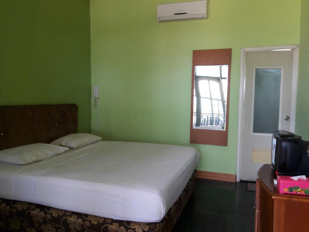 Pasir Putih Resort Bengkulu Kültér fotó